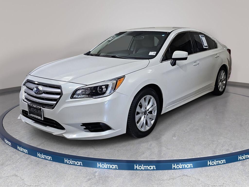 2017 SUBARU Legacy