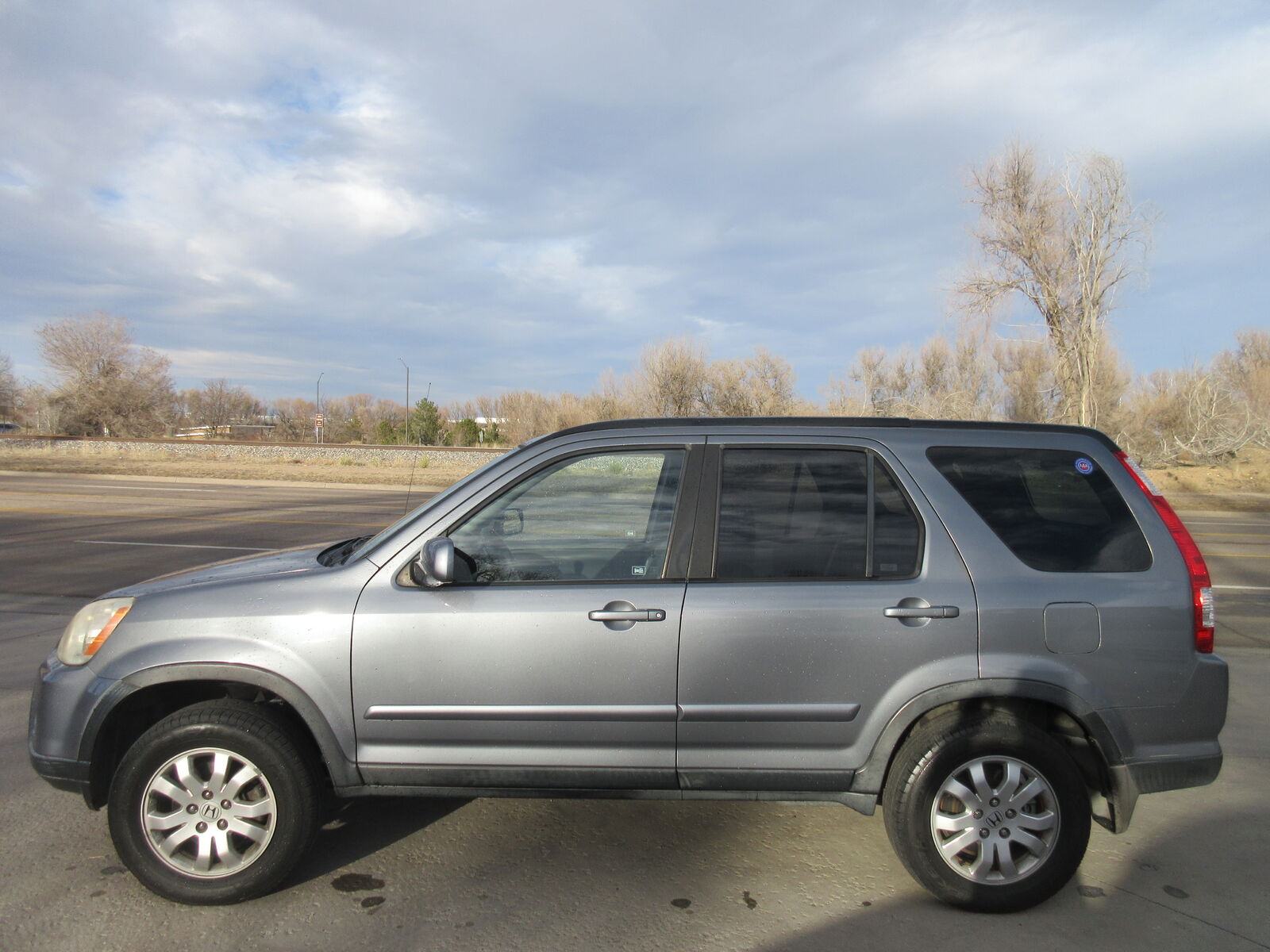 2005 HONDA CR-V