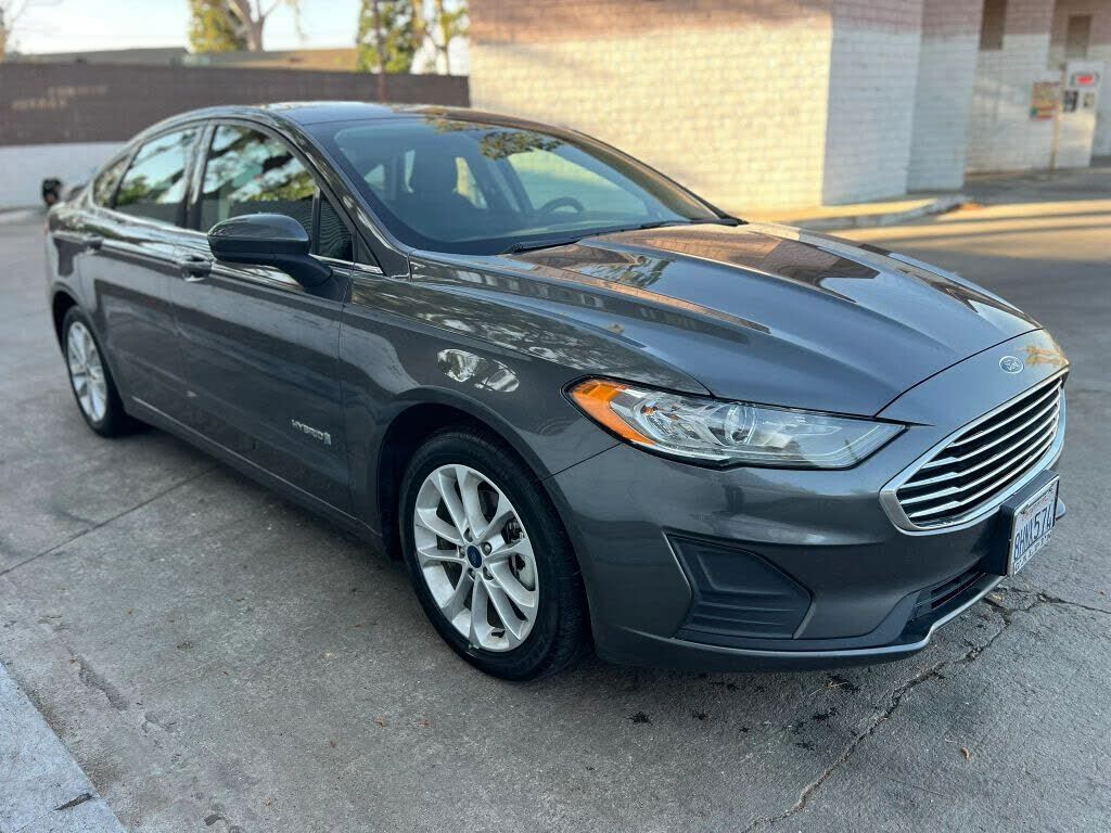 2019 FORD Fusion