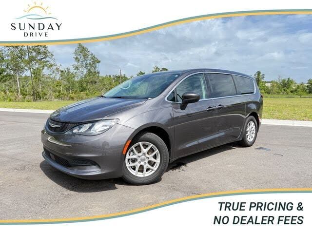 2023 CHRYSLER Voyager