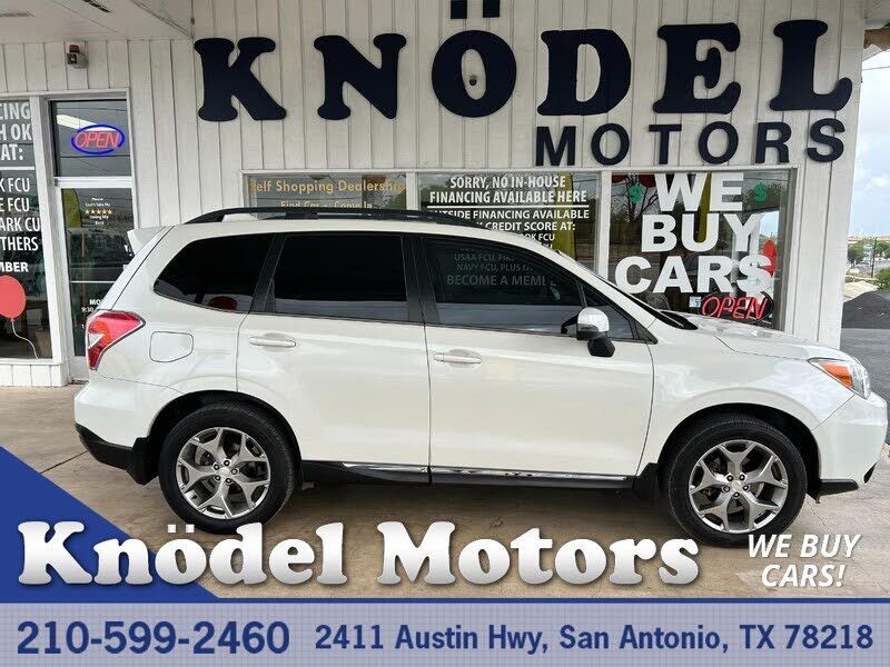 2016 SUBARU Forester