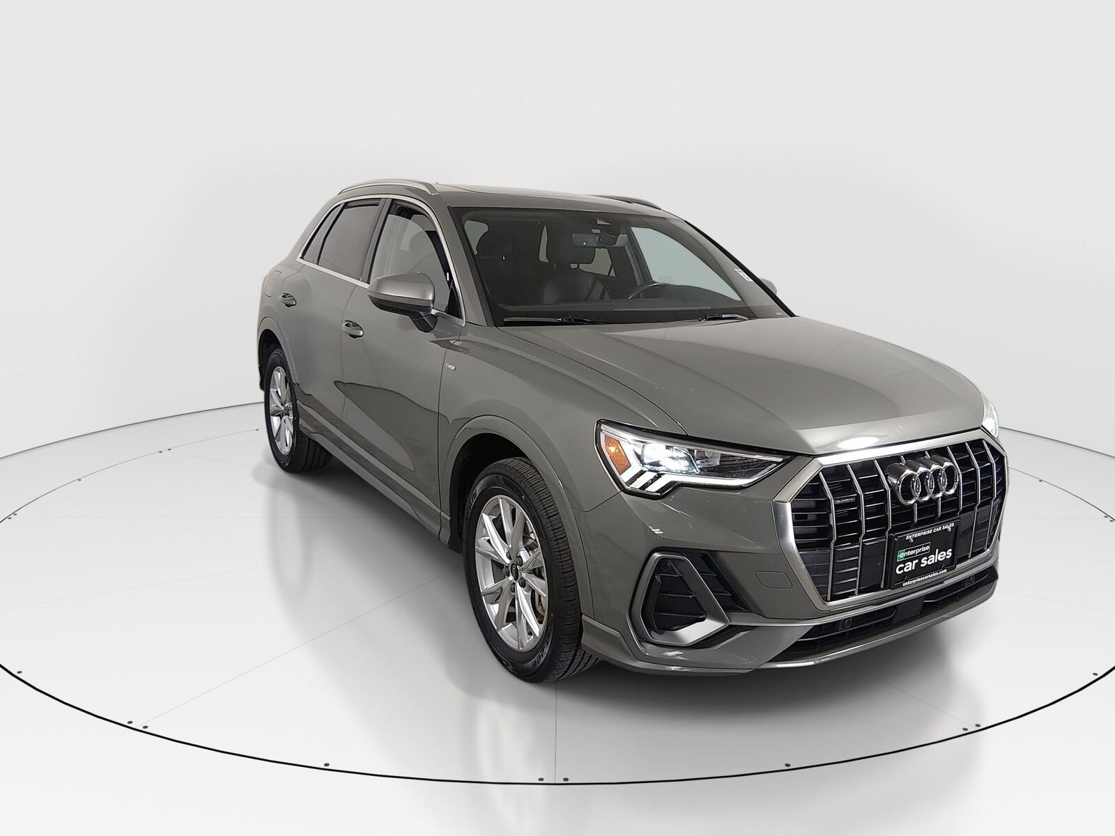 2024 AUDI Q3
