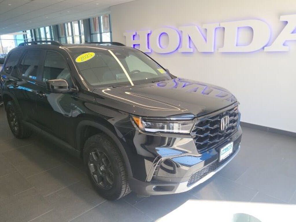 2025 HONDA Pilot