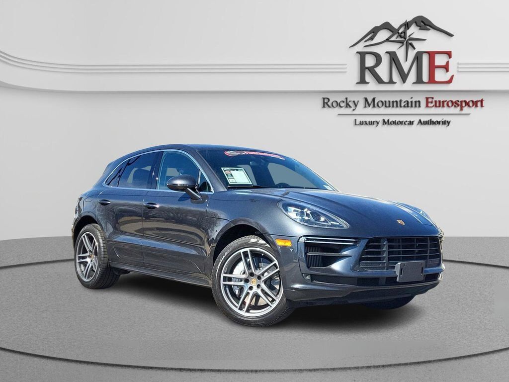 2020 PORSCHE Macan