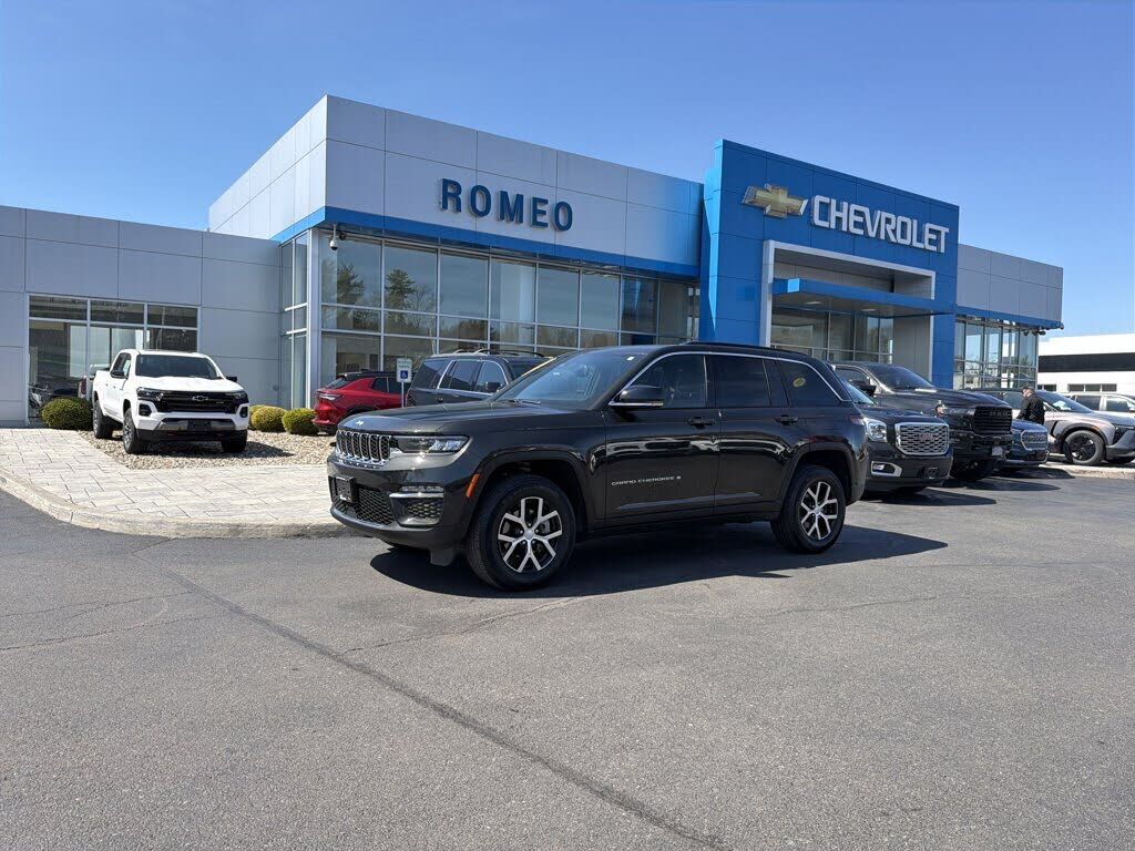 2024 JEEP Grand Cherokee