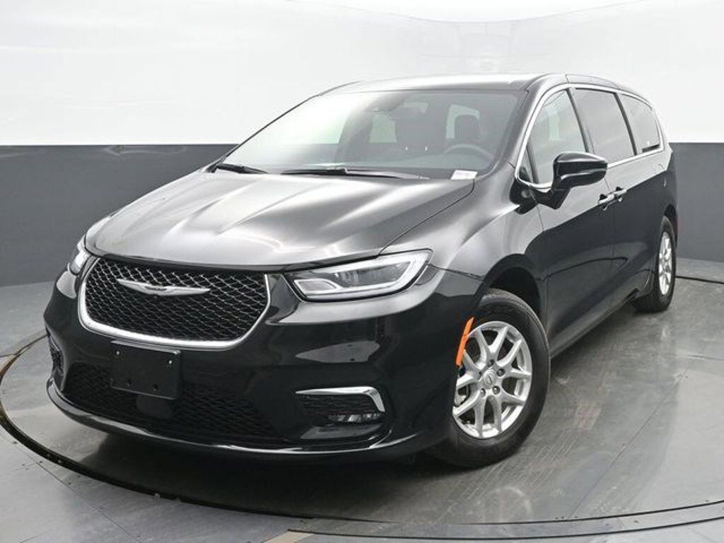 2025 CHRYSLER Pacifica