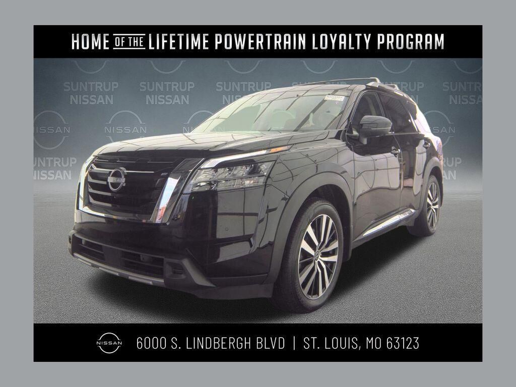 2024 NISSAN Pathfinder