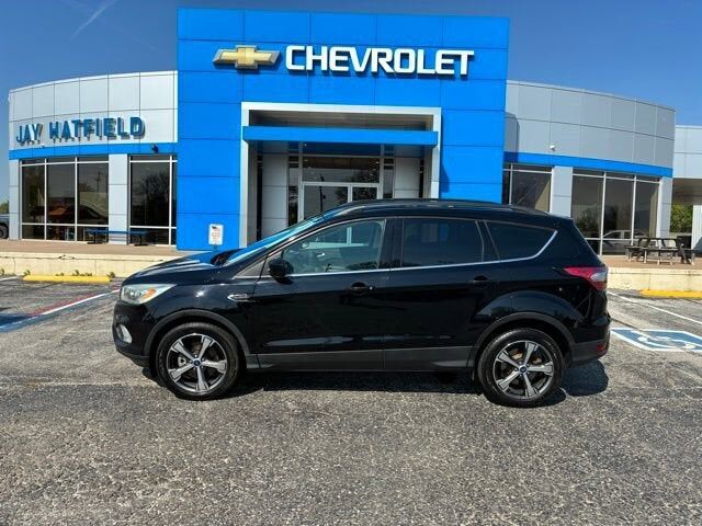 2017 FORD Escape