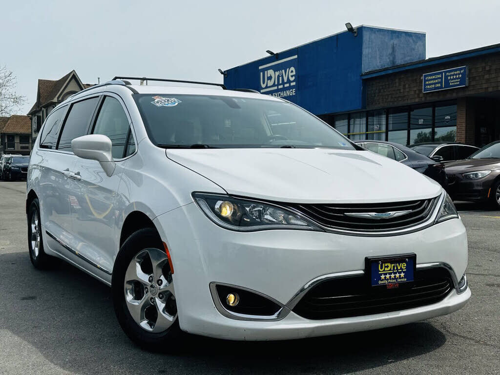 2018 CHRYSLER Pacifica