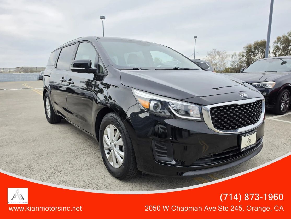 2017 KIA Sedona