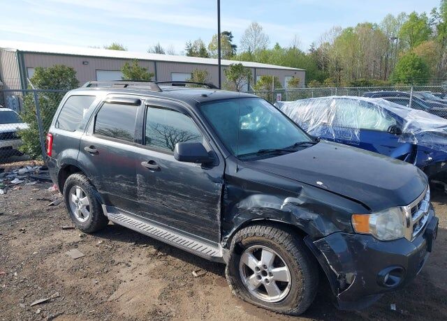 2009 FORD Escape