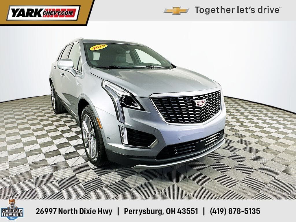 2025 CADILLAC XT5