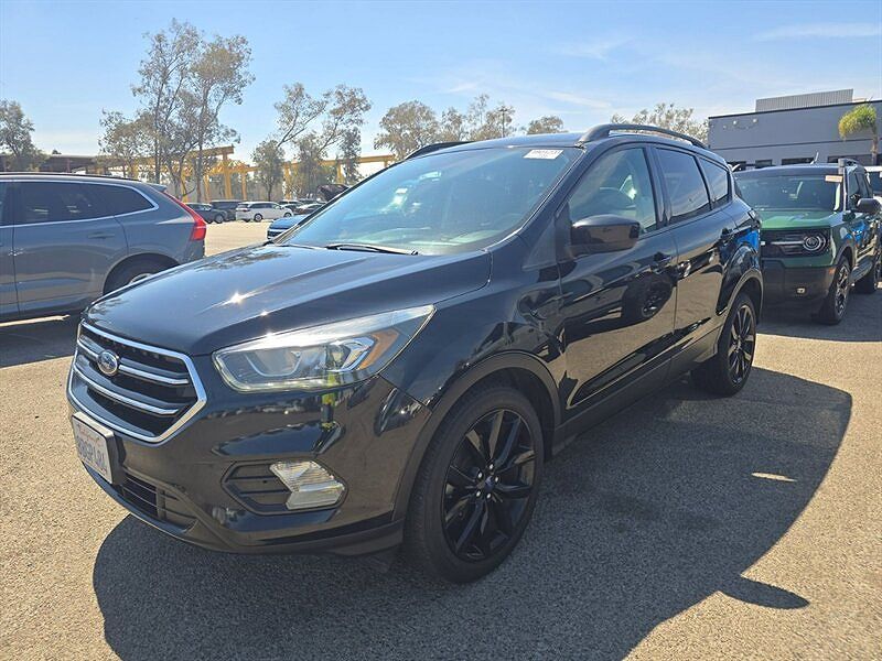 2018 FORD Escape