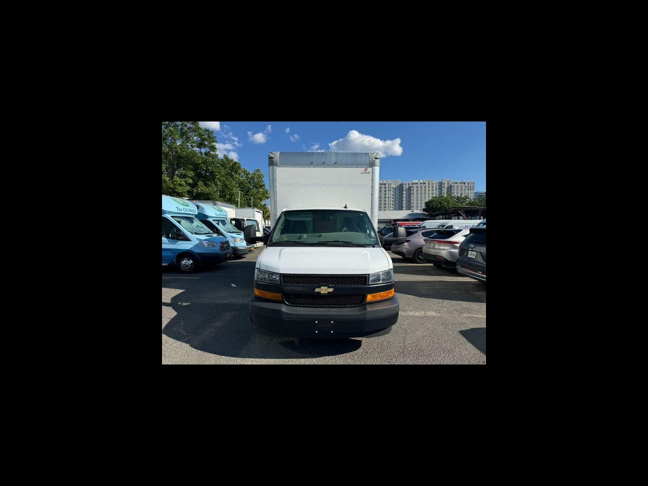 2021 CHEVROLET Express