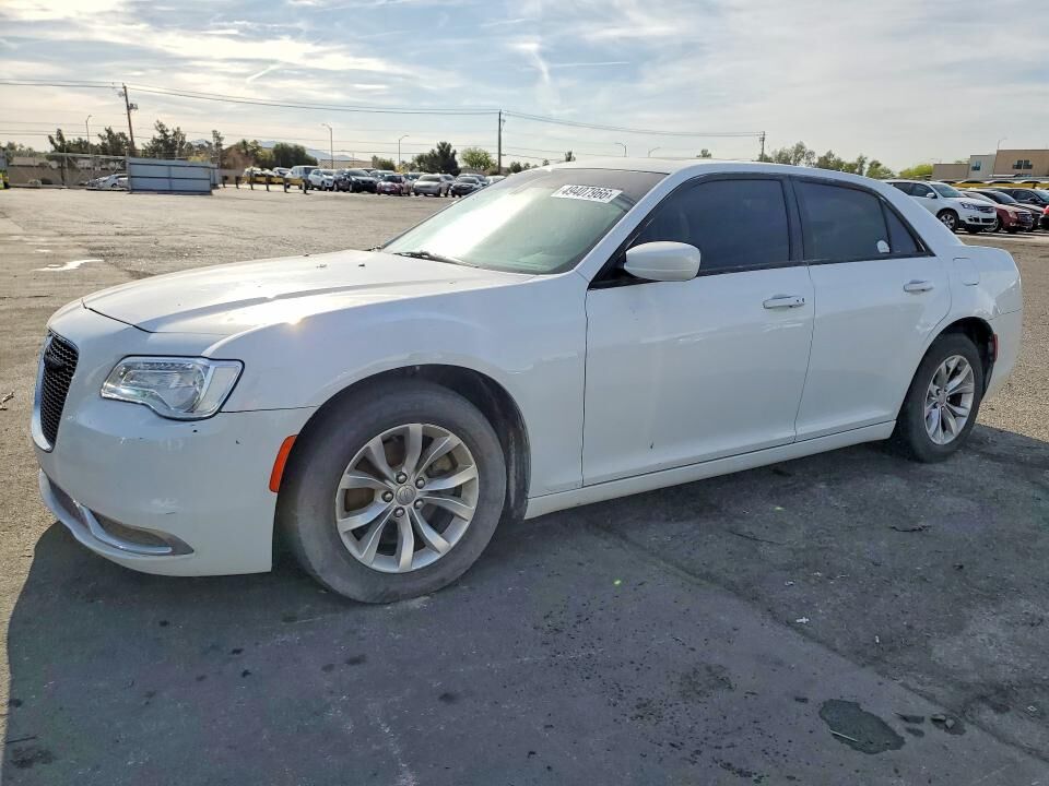 2015 CHRYSLER 300