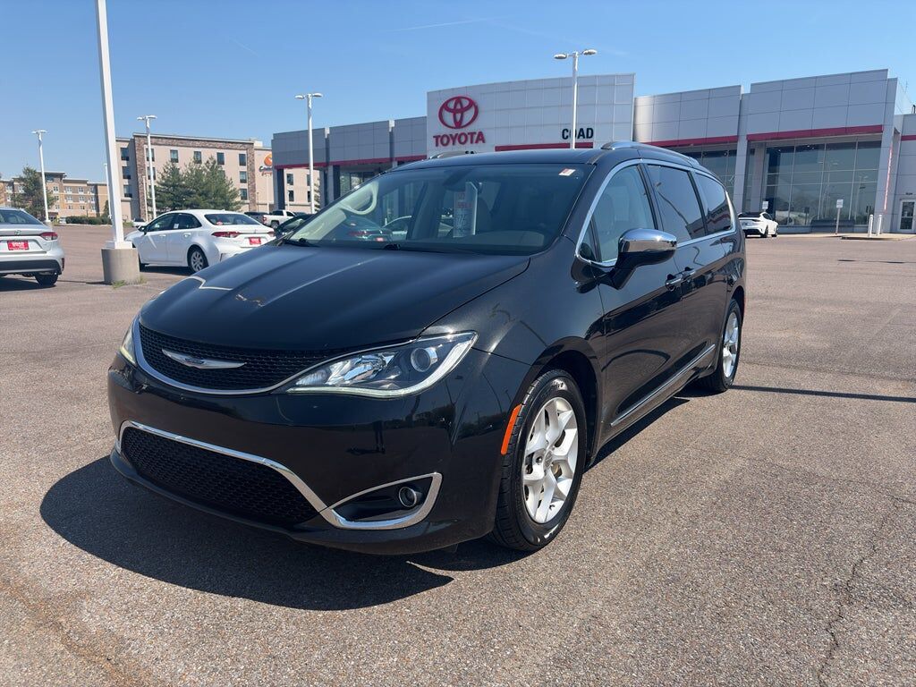 2020 CHRYSLER Pacifica