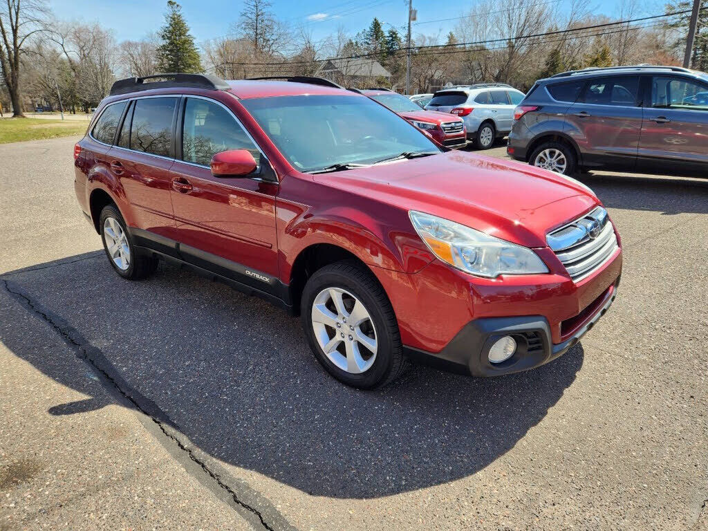 2014 SUBARU Outback