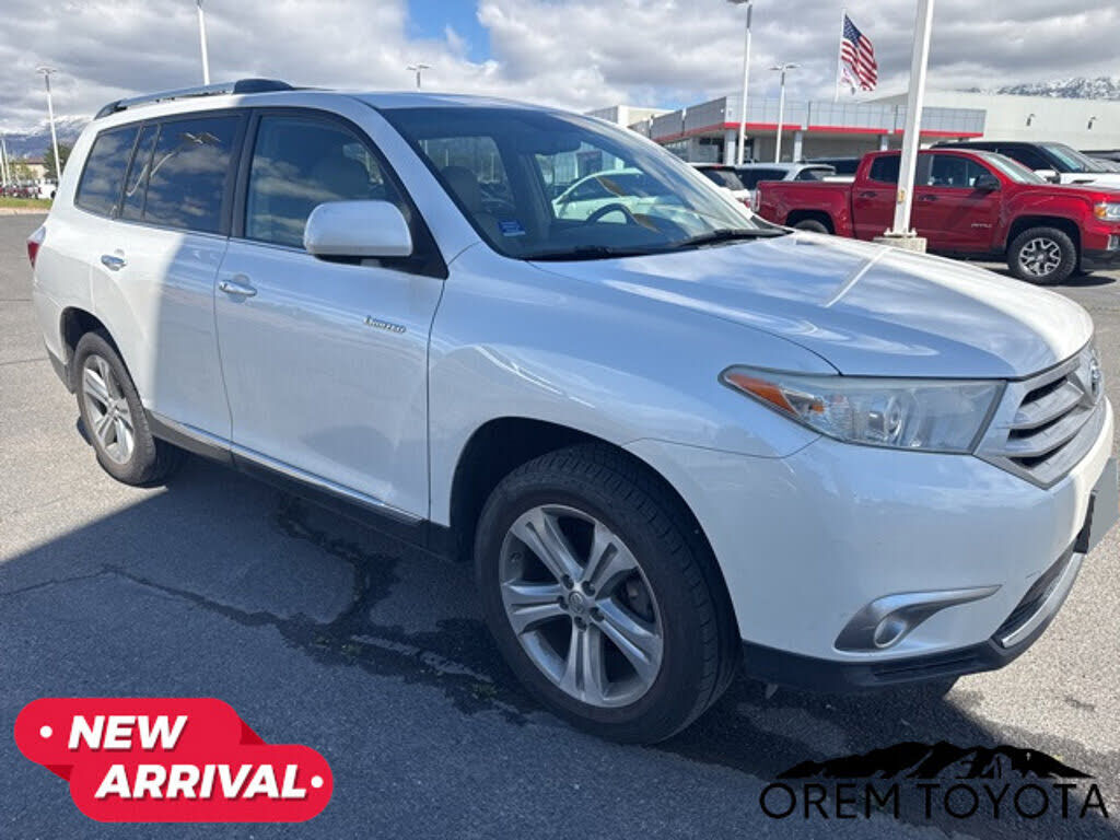 2011 TOYOTA Highlander