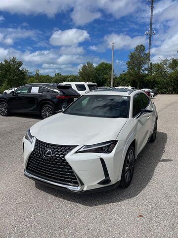 2025 LEXUS UX