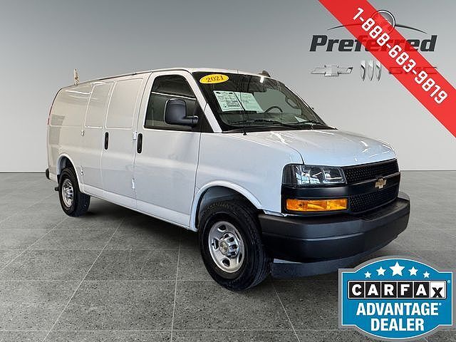 2021 CHEVROLET Express