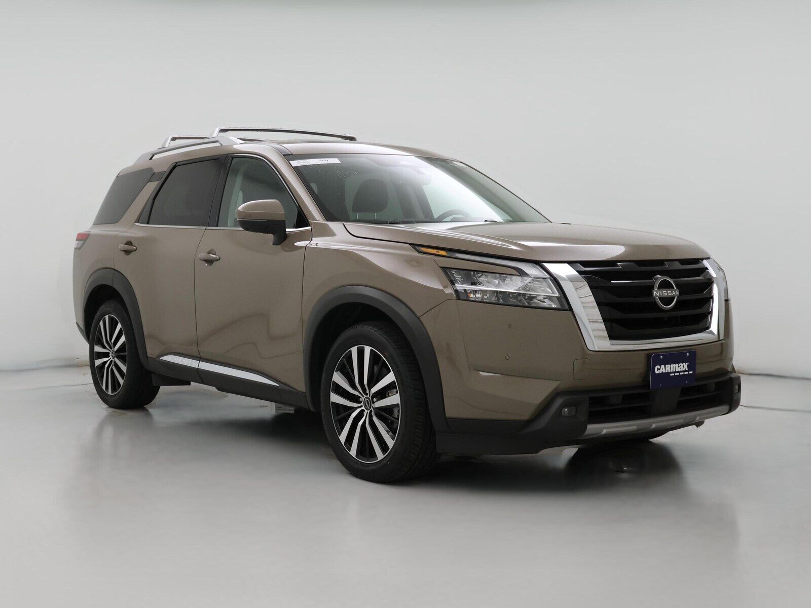 2023 NISSAN Pathfinder