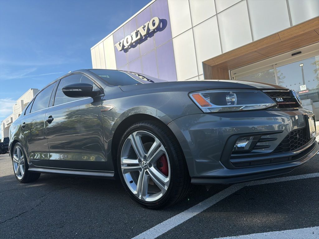 2016 VOLKSWAGEN Jetta
