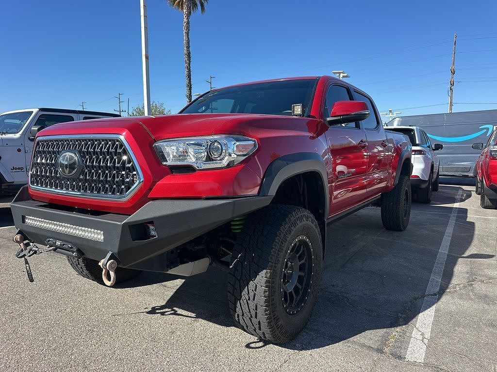 2019 TOYOTA Tacoma