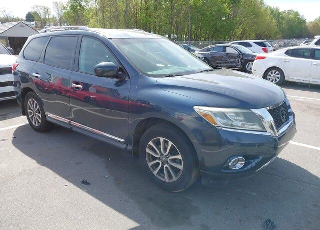 2014 NISSAN Pathfinder