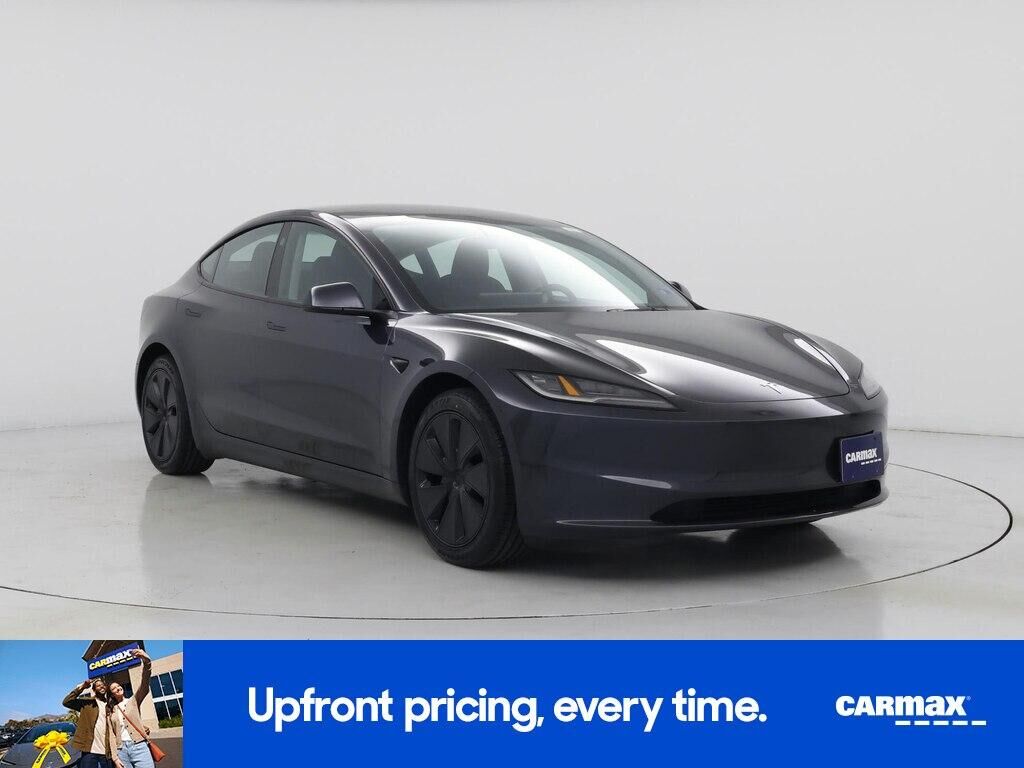 2024 TESLA Model 3