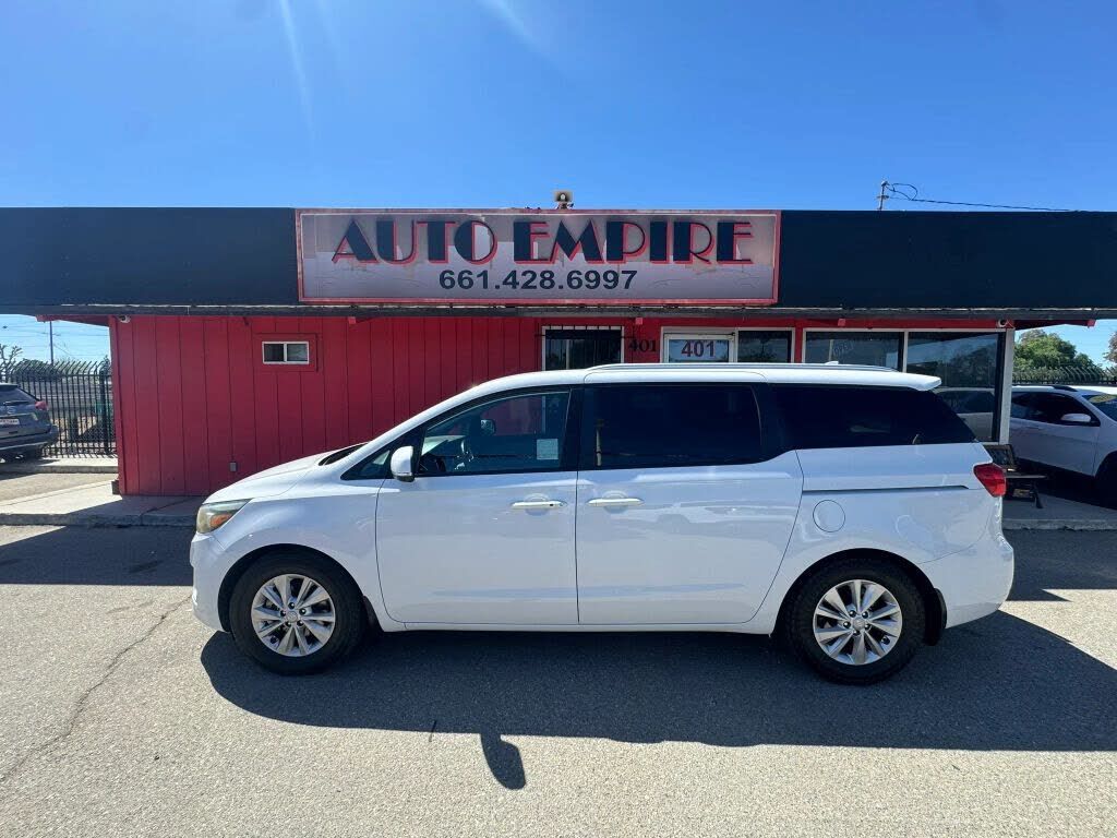 2017 KIA Sedona