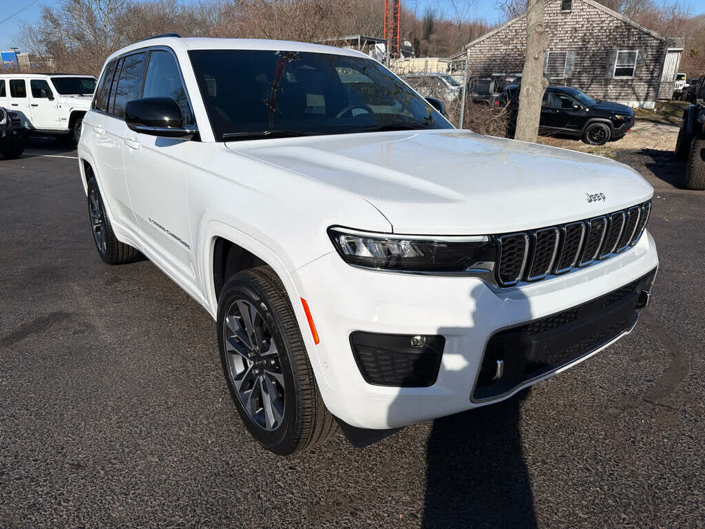 2025 JEEP Grand Cherokee