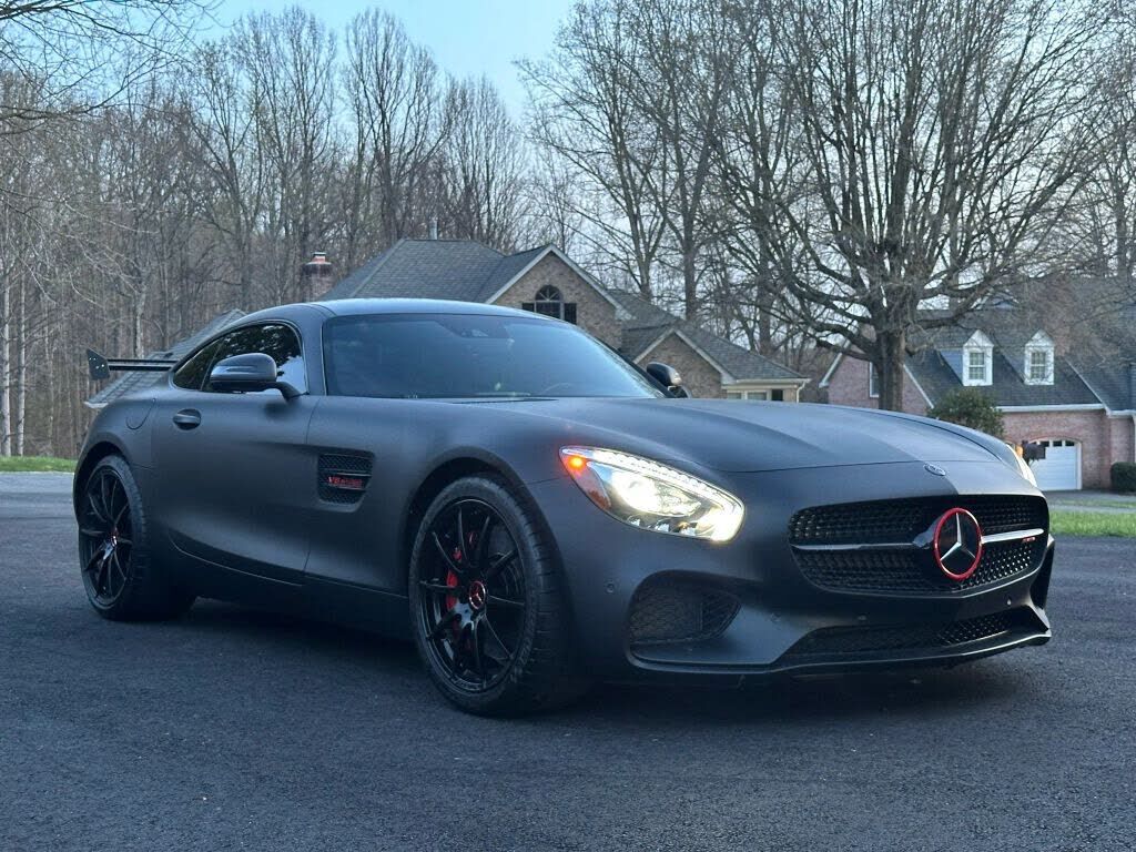 2017 MERCEDES-BENZ AMG GT
