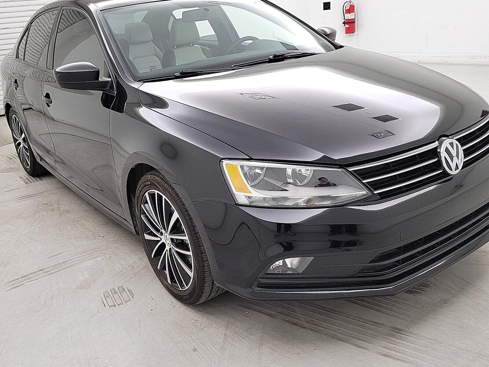 2016 VOLKSWAGEN Jetta