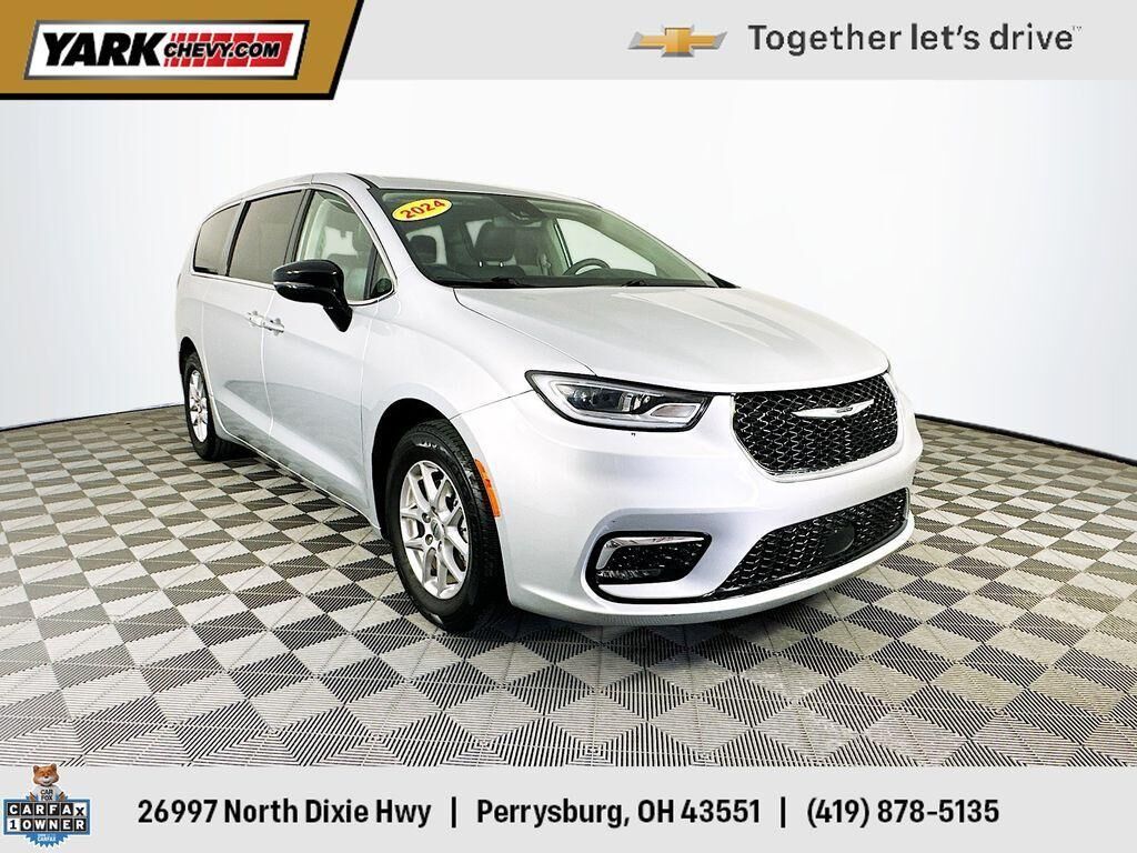 2024 CHRYSLER Pacifica