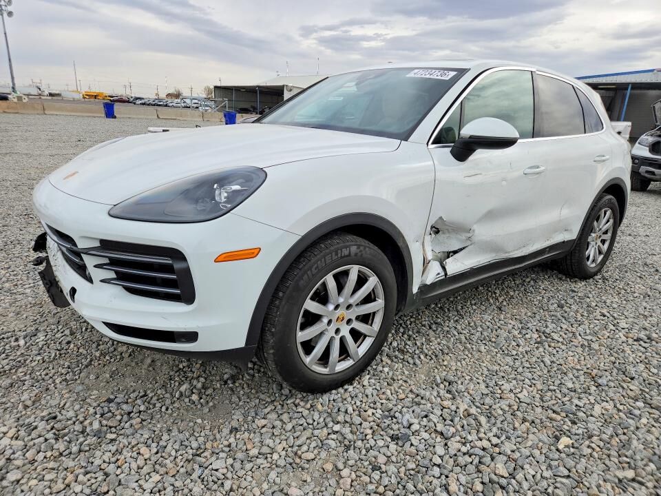 2020 PORSCHE Cayenne