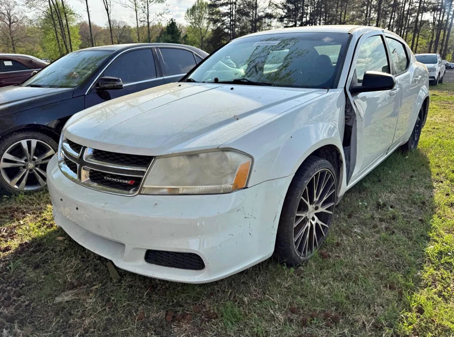 2012 DODGE Avenger