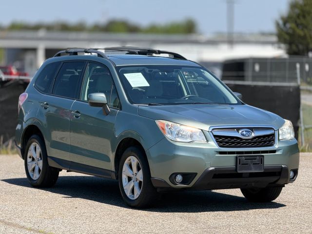 2015 SUBARU Forester