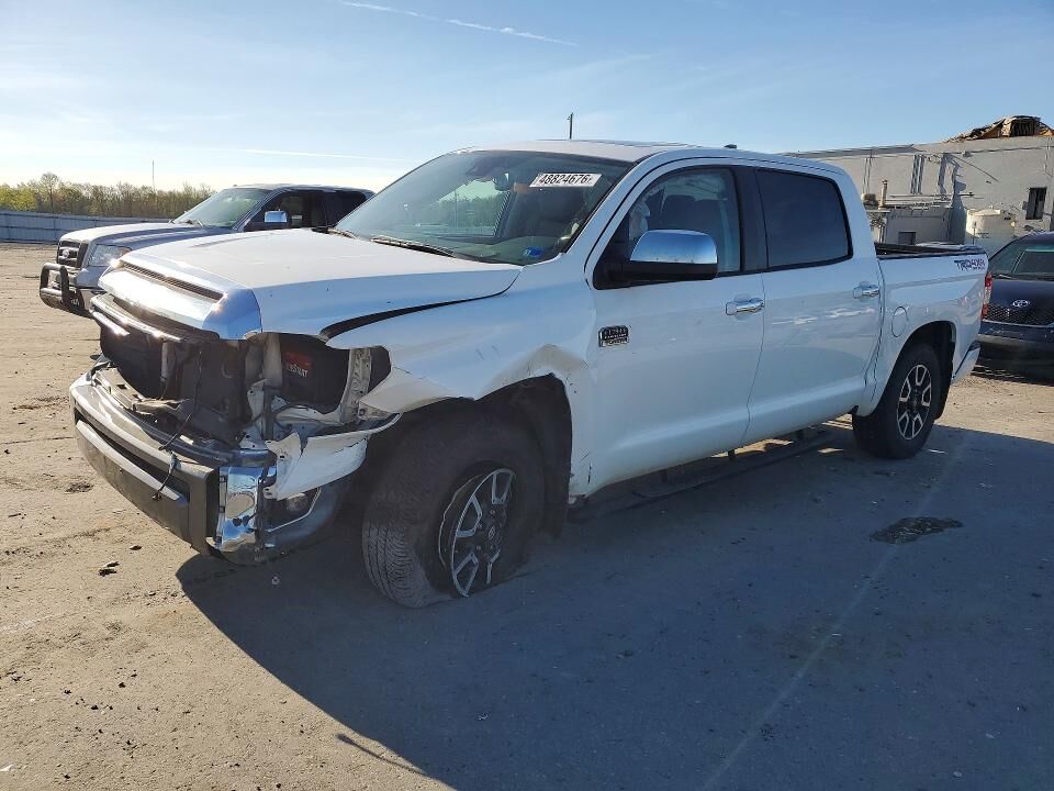 2020 TOYOTA Tundra