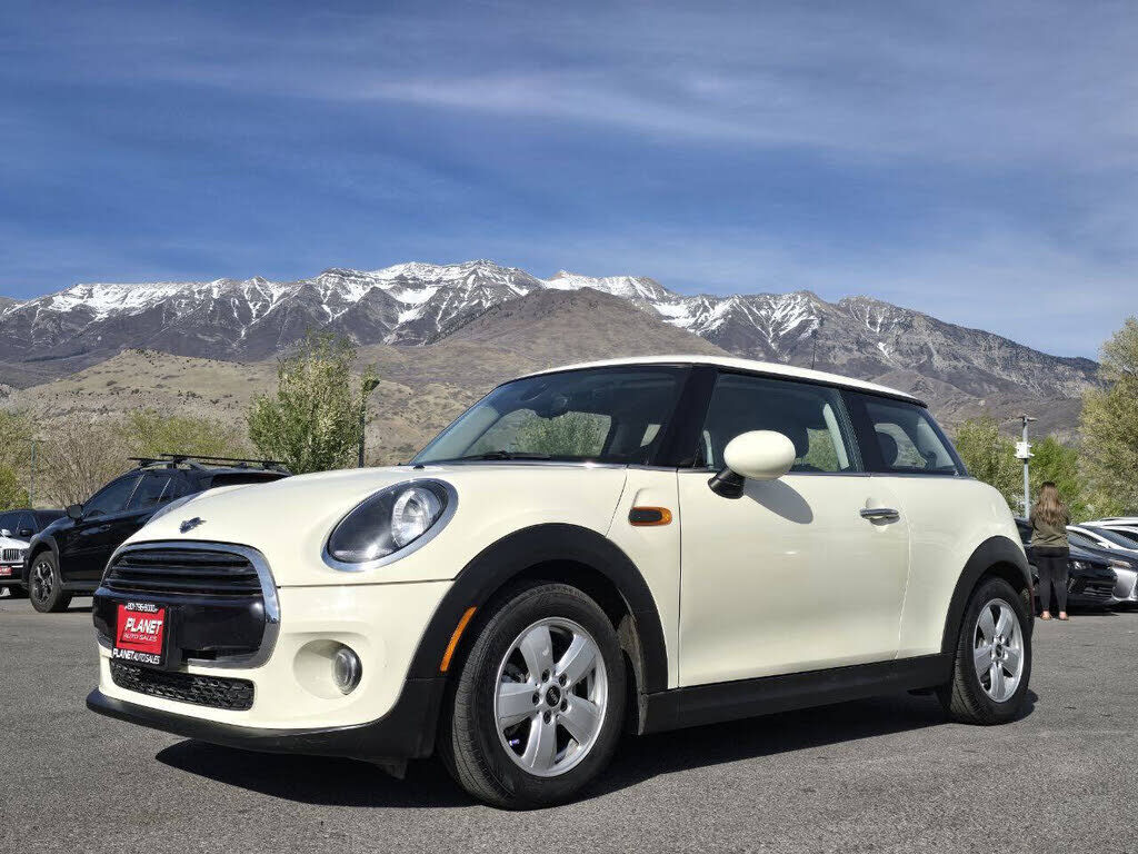 2021 MINI Cooper