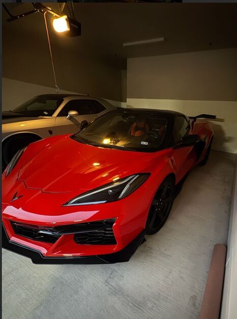 2024 CHEVROLET Corvette