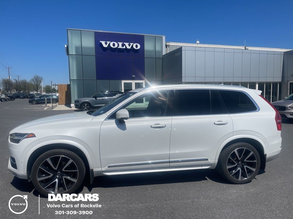 2018 VOLVO XC90
