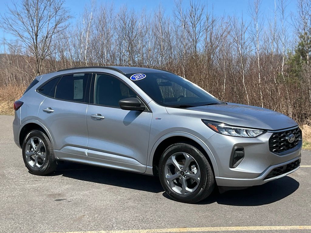 2023 FORD Escape