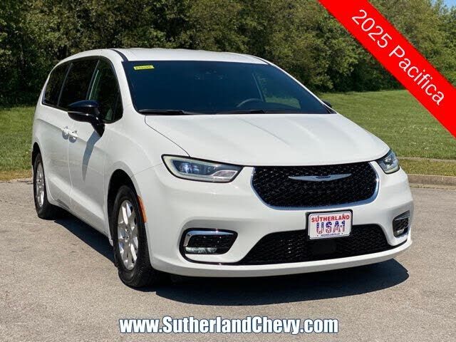 2025 CHRYSLER Pacifica
