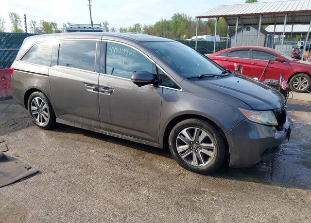 2014 HONDA Odyssey
