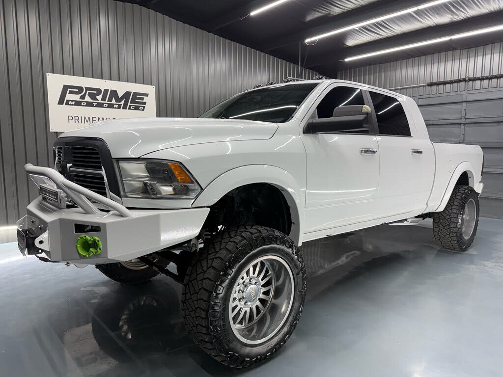 2012 DODGE Ram