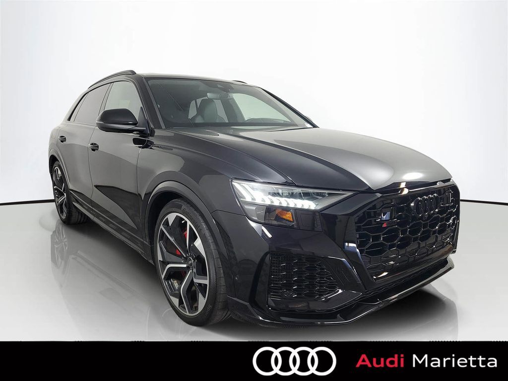 2021 AUDI RS Q8