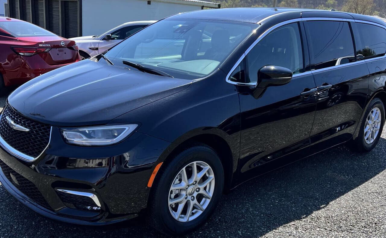 2024 CHRYSLER Pacifica