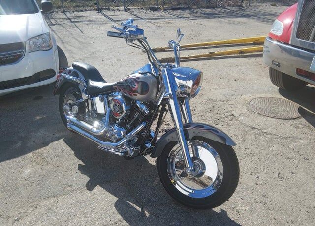 2004 HARLEY DAVIDSON Fat Boy