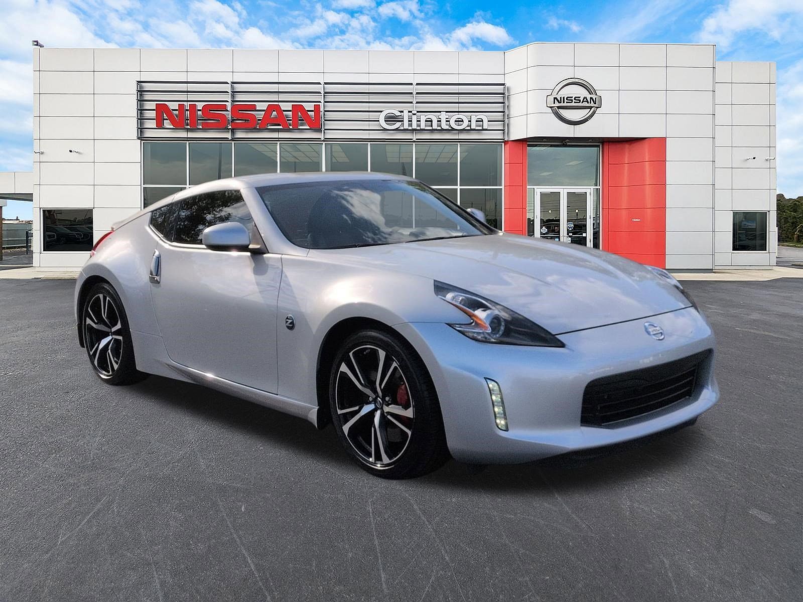 2019 NISSAN 370Z