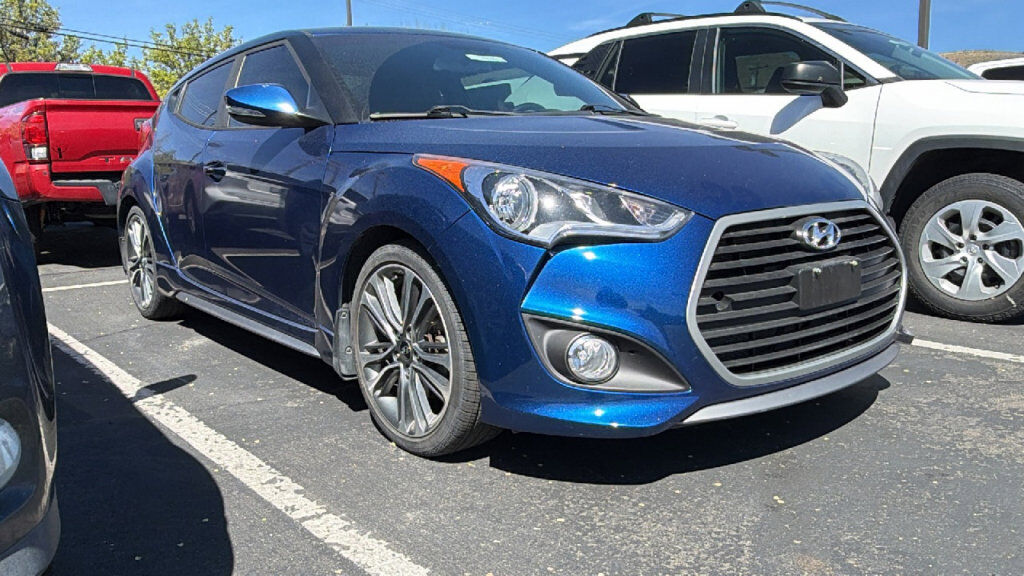 2016 HYUNDAI Veloster